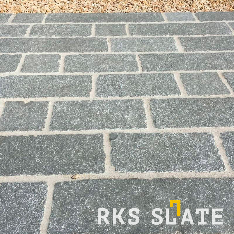 Брусчатка RKS Slate Belgian Blue 100х100 мм Прочная тротуарная плитка и плитка для пола из натурального известняка. Лучшая цена на плитку из камня известняк