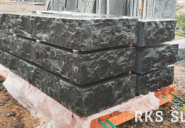Бордюр (поребрик) из камня, Belgian Black, колотый, 80х1000 мм