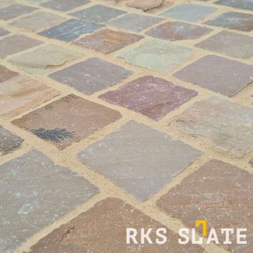  RKS Slate Belgian Multi 100х100 мм. Прочная тротуарная плитка и плитка для пола из натурального песчаника. Лучшая цена на плитку из камня известняк