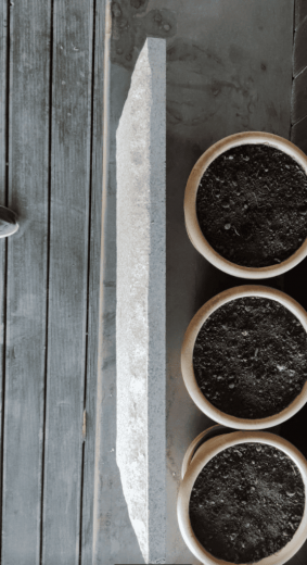Серая Гранитная плитка Grey, Mushroom под скалу колотая купить в  Абакане
