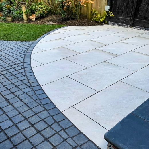 RKS Slate Belgian Black Limestone 100х100 мм. Прочная тротуарная плитка и плитка для пола из натурального известняка. Лучшая цена на плитку из камня известняк